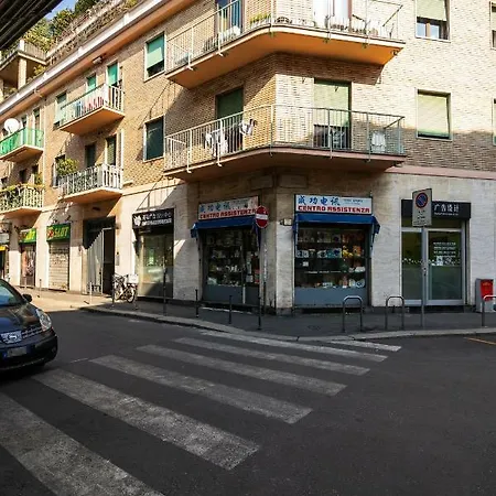 Lomazzo Flat 公寓 *